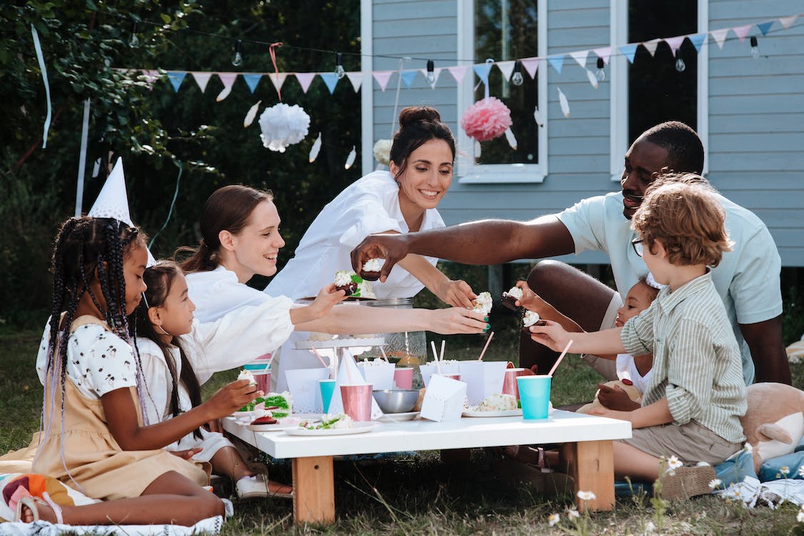 How to Design a Garden for Year-Round Entertaining