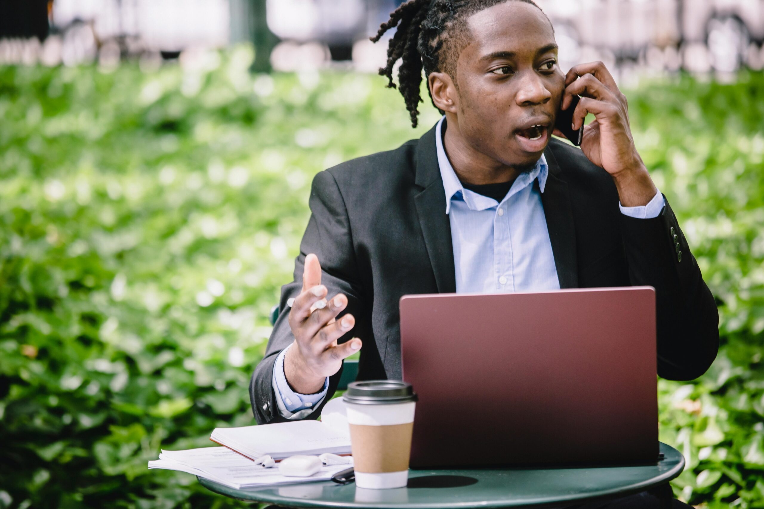 When to Call in the Experts for Your Garden Project